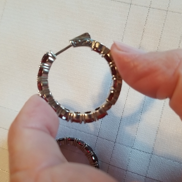 EARRINGS, 17.37ctw Round Garnet in 925 Sterling Silver Hoops. NWOT J#58 - Picture 3 of 6